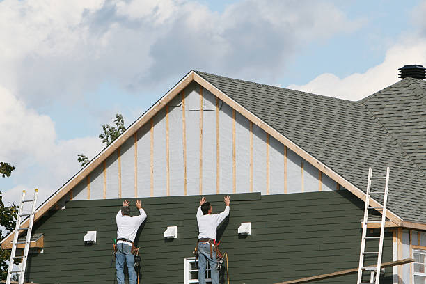 Professional Emergency Siding Repair technician working in Blairs Mills, PA
